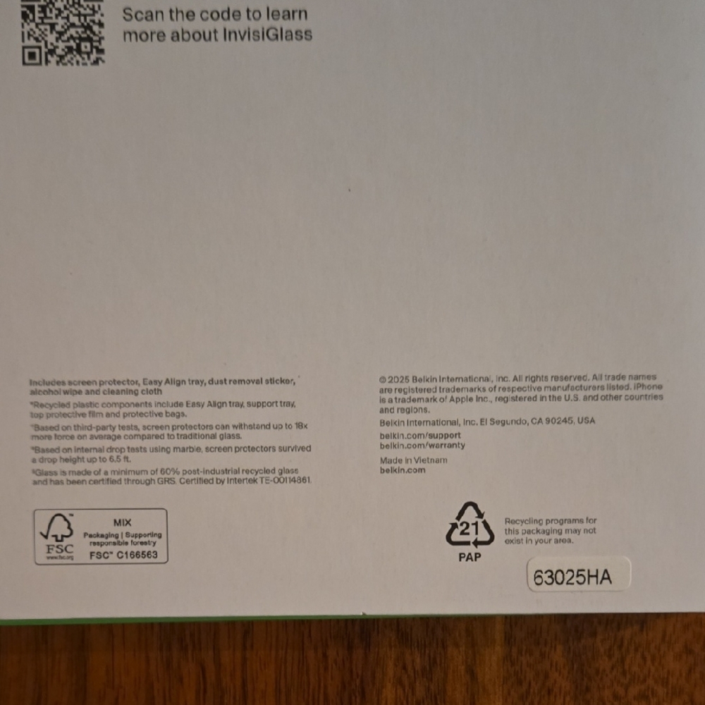 Belkin SCREENFORCE InvisiGlass Screen Protector - Picture 7 of 10